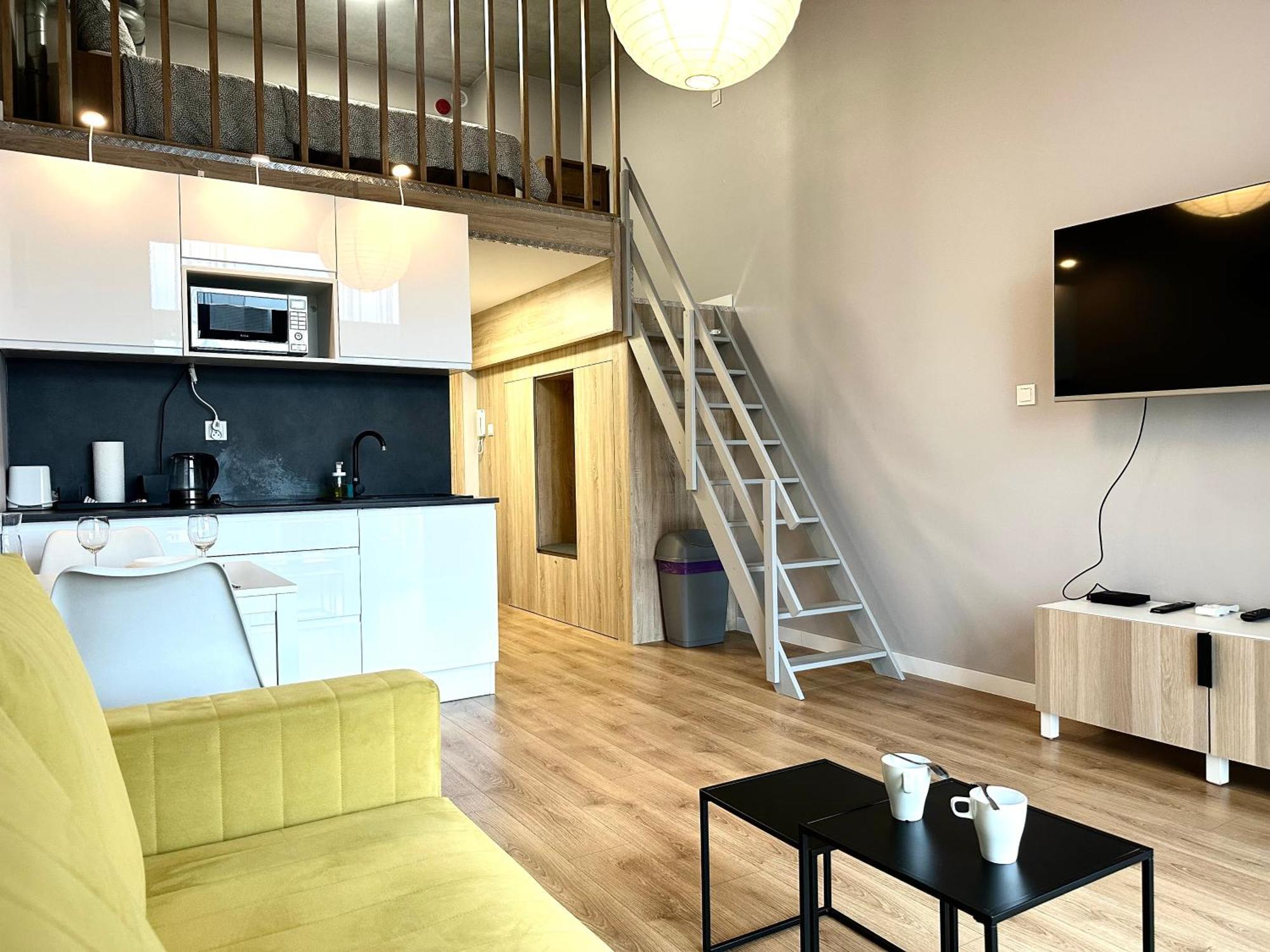 Apartament Zarembowicza 37 - Self Check-in 20h - Parking &lift