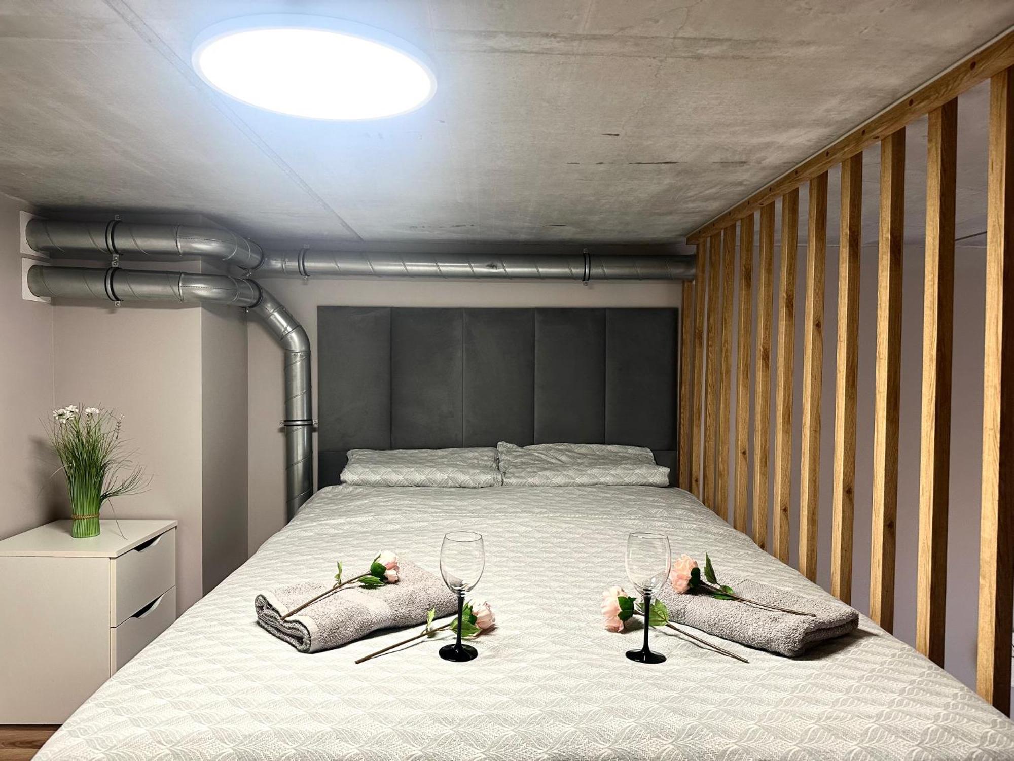 Apartament Zarembowicza 37 - Self Check-in 20h - Parking &lift Wrocław